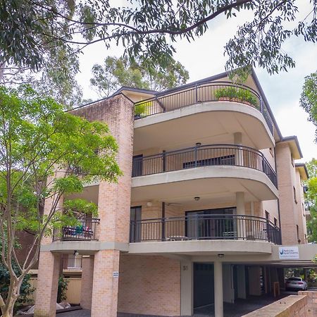 Parkside Apartments Parramatta ซิดนีย์ ภายนอก รูปภาพ