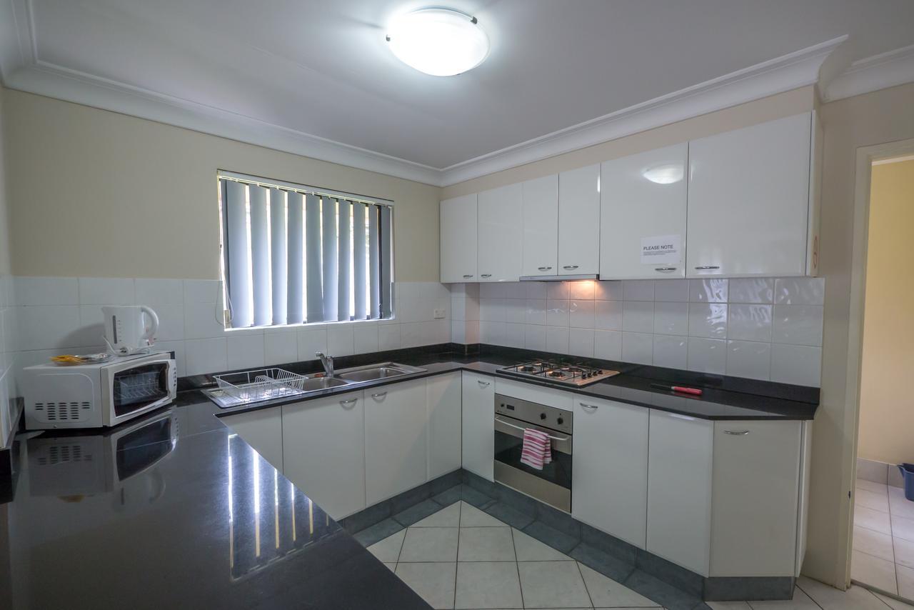 Parkside Apartments Parramatta ซิดนีย์ ภายนอก รูปภาพ