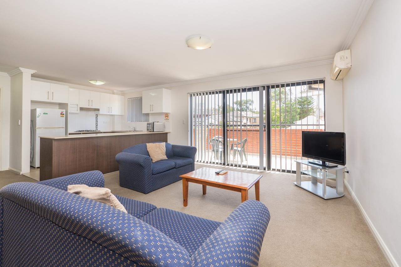 Parkside Apartments Parramatta ซิดนีย์ ภายนอก รูปภาพ